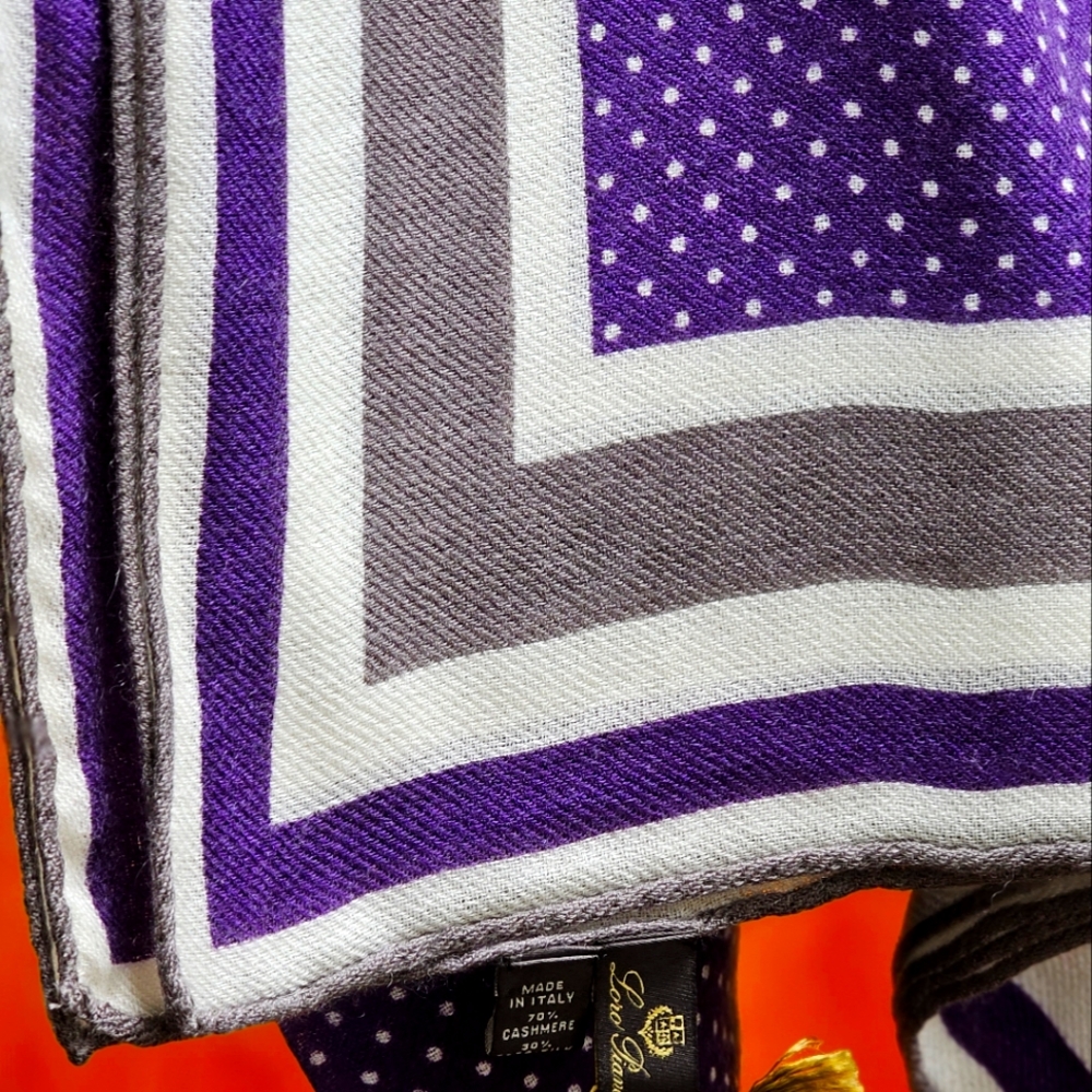 Loro Piana Women Scarve - Carre Vacanze Romane - 70% Cashmere